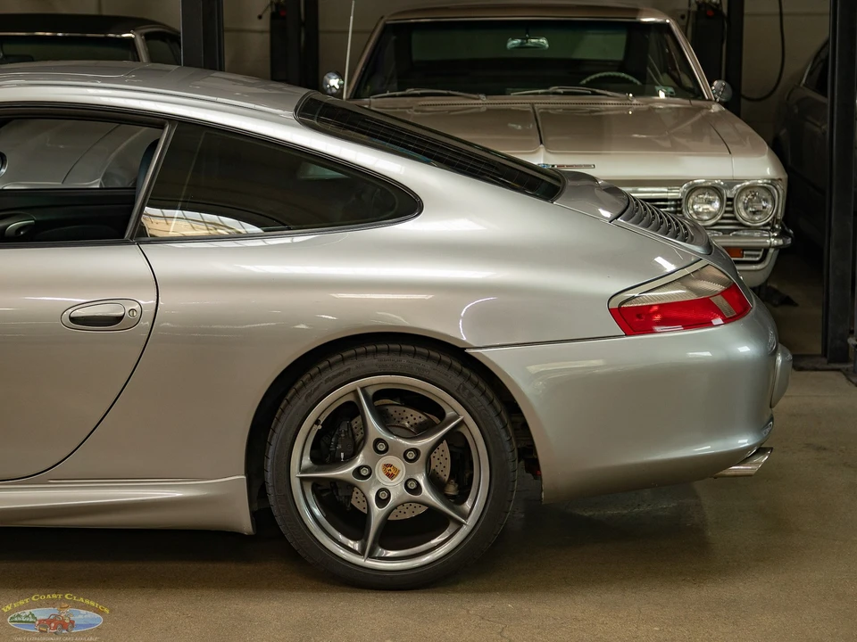 2004 Porsche 996 Carrera - Image 8 of 31