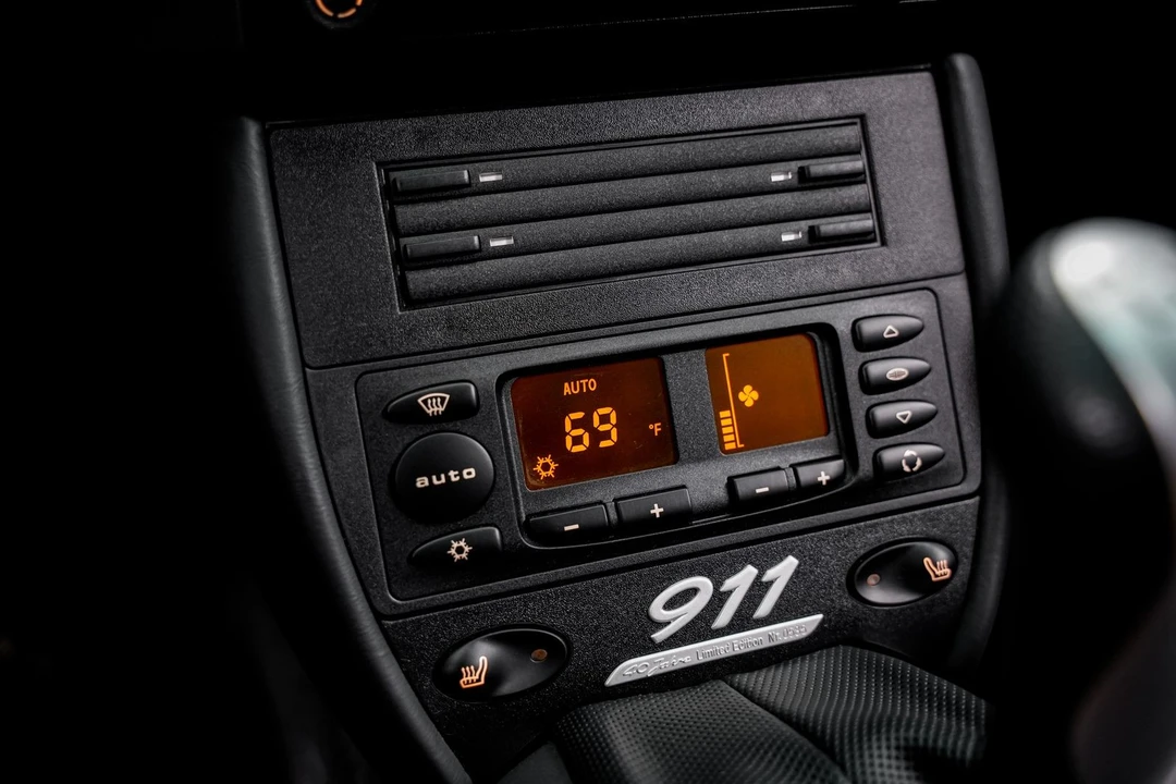 2004 Porsche 996 Carrera - Image 14 of 31