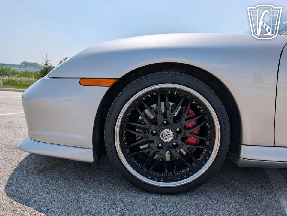 2004 Porsche 996 Carrera 4S - Image 27 of 31