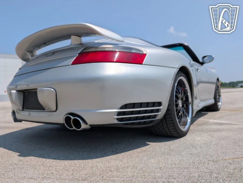 2004 Porsche 996 Carrera 4S - Image 18 of 21