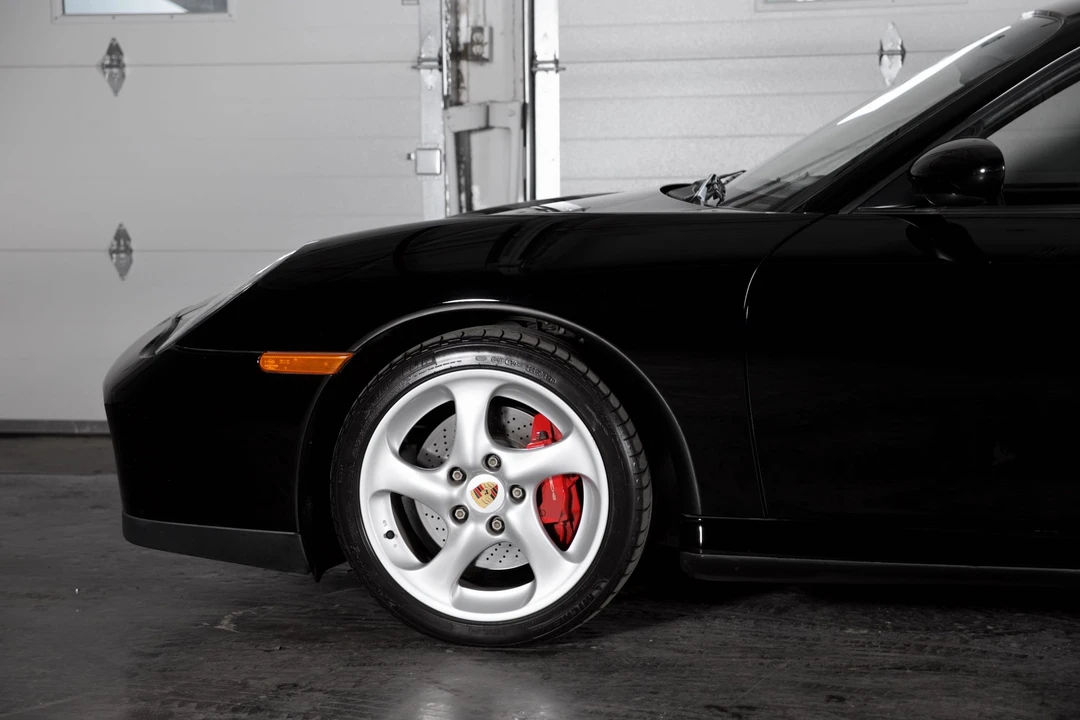 2004 Porsche 996 Carrera 4S - Image 10 of 31
