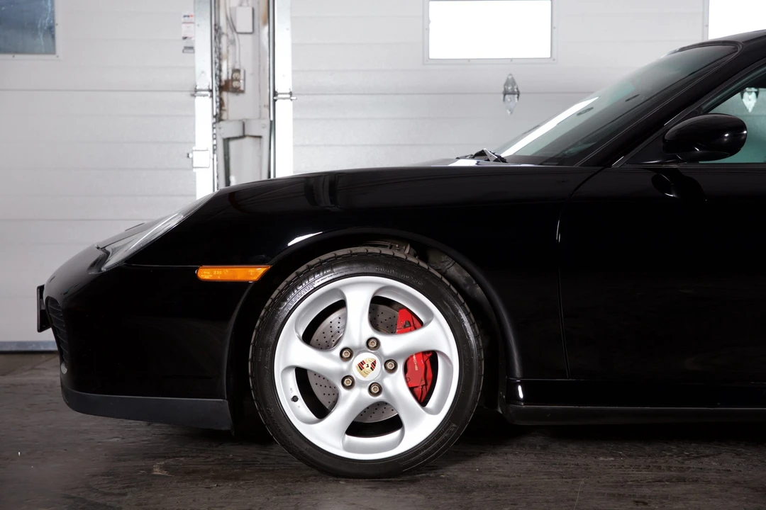 2004 Porsche 996 Carrera 4S - Image 9 of 31