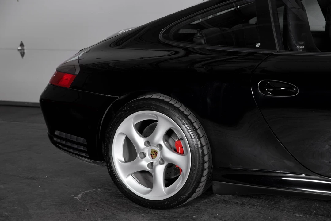 2004 Porsche 996 Carrera 4S - Image 17 of 31