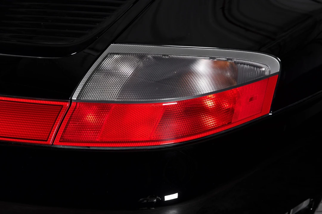 2004 Porsche 996 Carrera 4S - Image 23 of 31