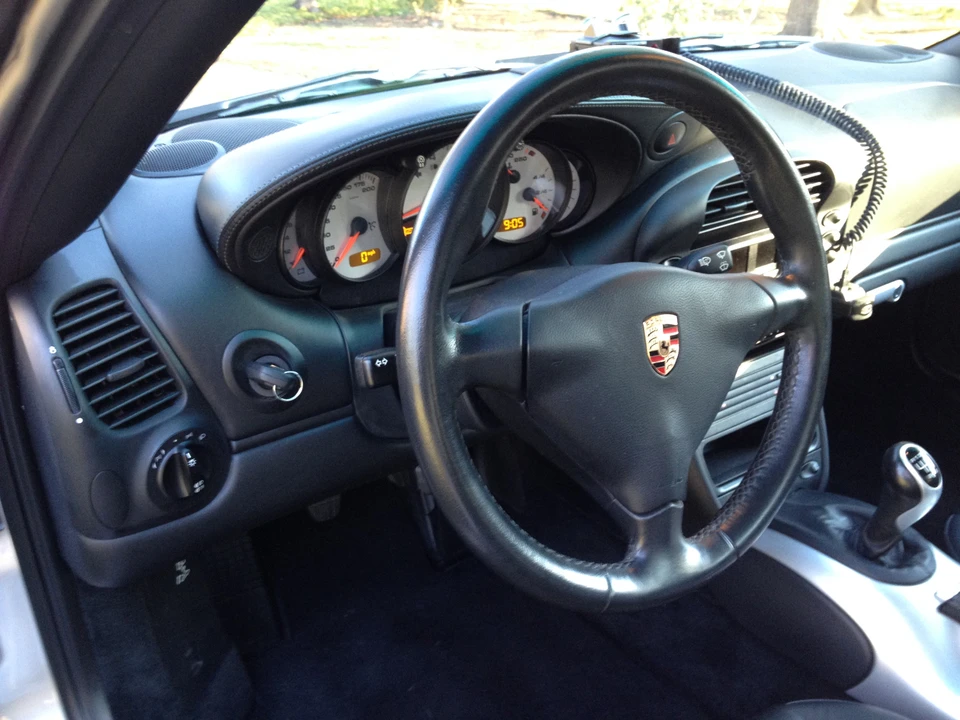 2004 Porsche 996 Carrera 4S - Image 20 of 31