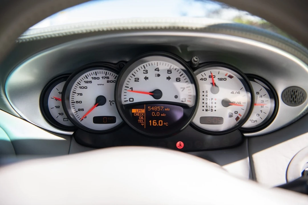 2004 Porsche 996 Carrera 4S - Image 4 of 31