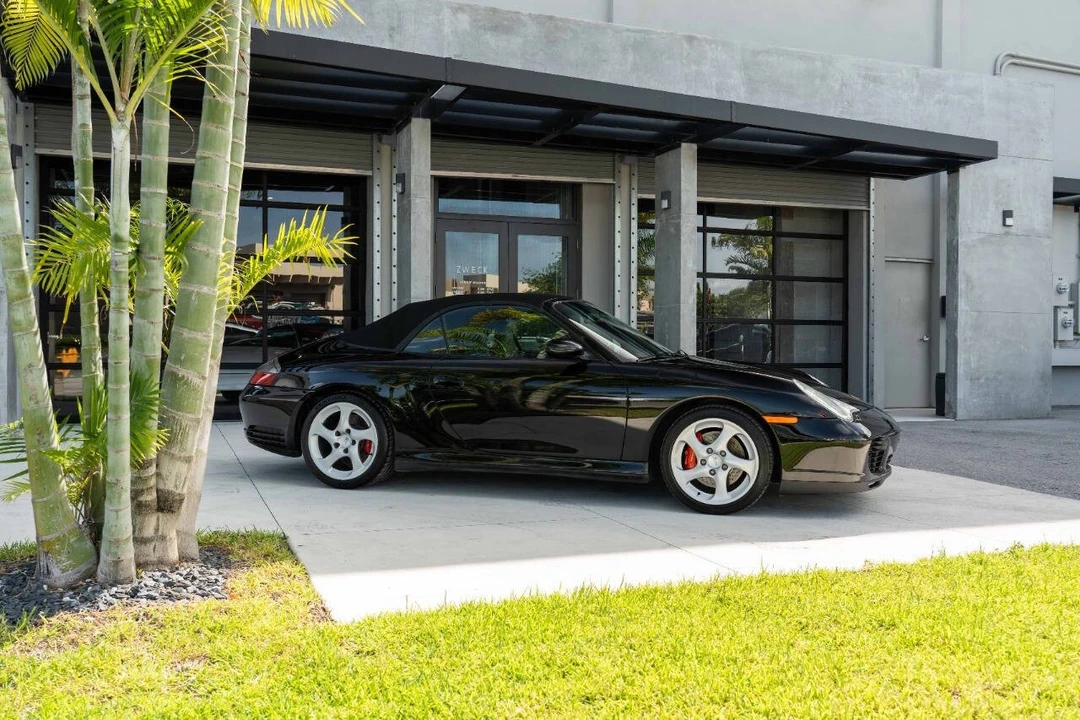 2004 Porsche 996 Carrera 4S - Image 12 of 21