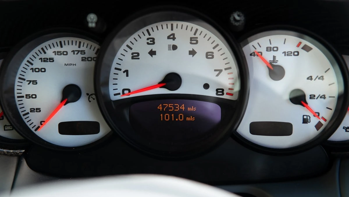2004 Porsche 996 Carrera 4S - Image 10 of 30