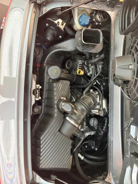 2004 Porsche 996 Carrera 4S - Image 9 of 17