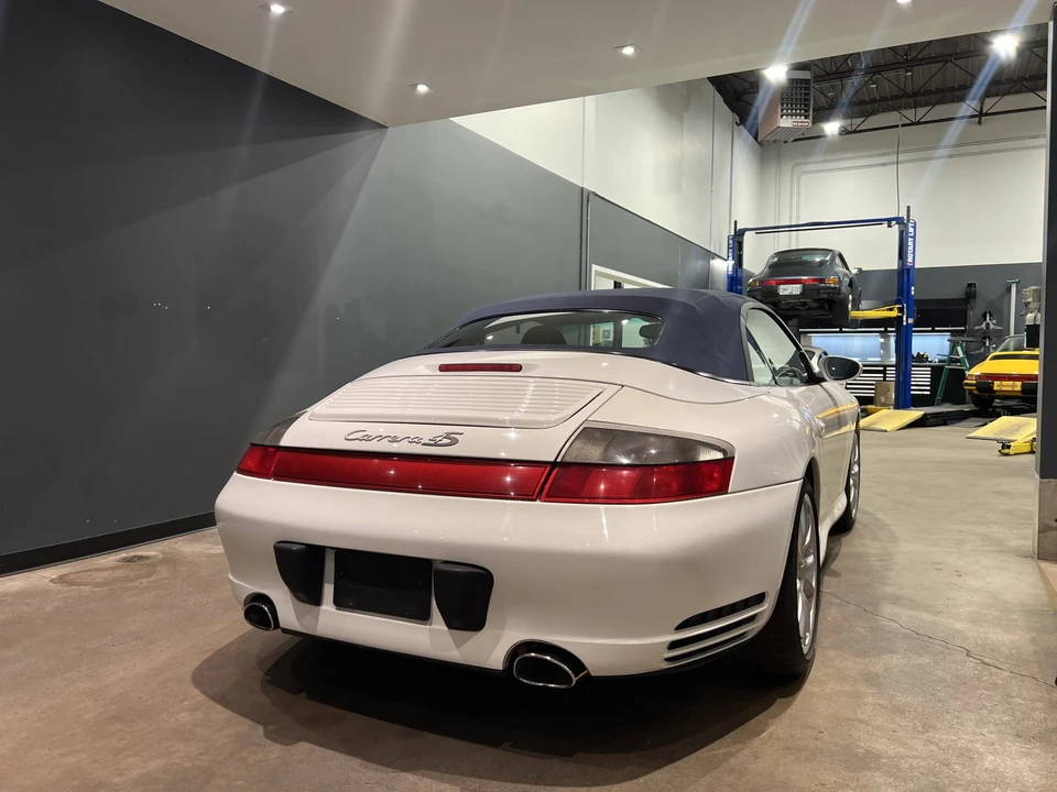 2004 Porsche 996 Carrera 4S - Image 20 of 31