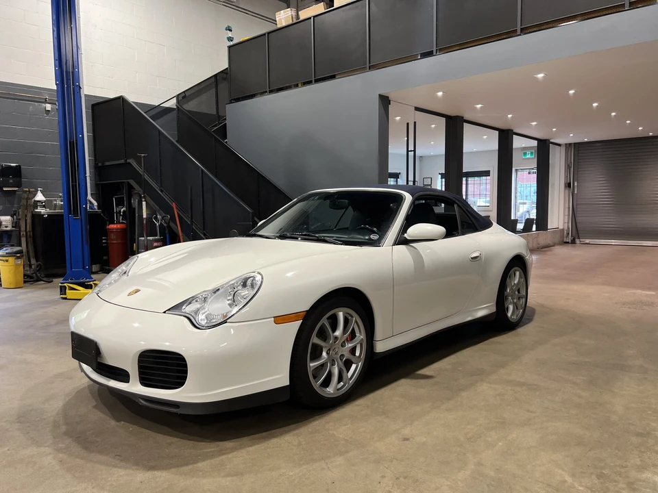 2004 Porsche 996 Carrera 4S - Image 11 of 31