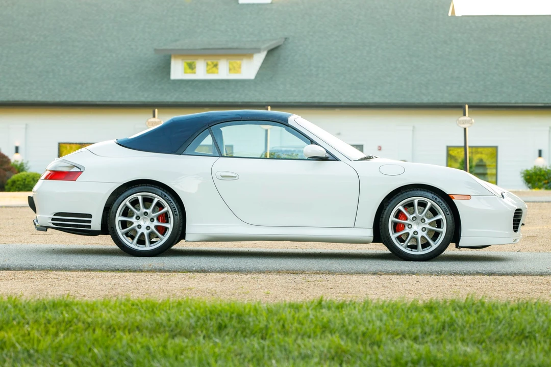 2004 Porsche 996 Carrera 4S - Image 25 of 31