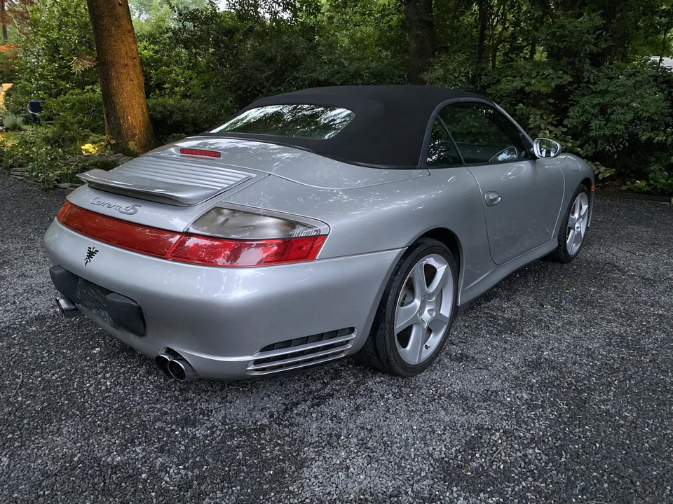 2004 Porsche 996 Carrera 4S - Image 18 of 31