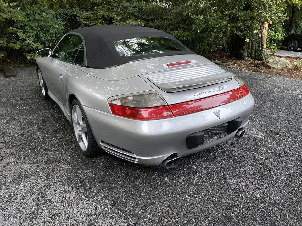 2004 Porsche 996 Carrera 4S - Image 11 of 31