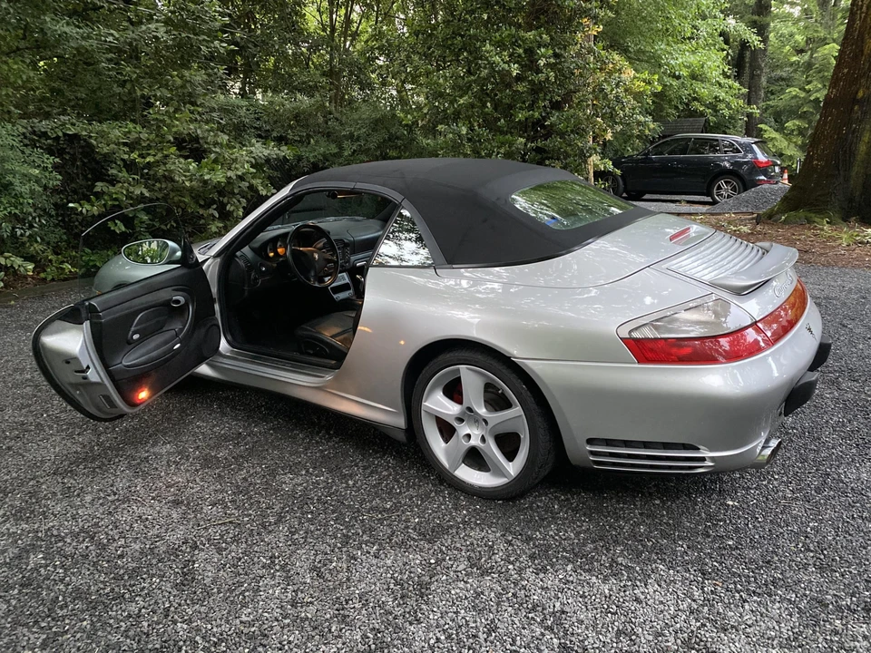 2004 Porsche 996 Carrera 4S - Image 25 of 31