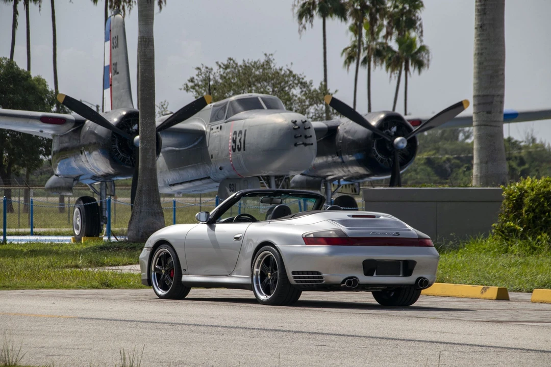 2004 Porsche 996 Carrera 4S - Image 8 of 31