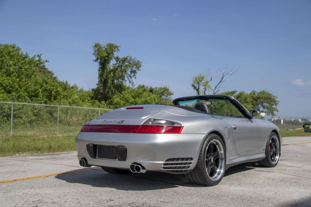 2004 Porsche 996 Carrera 4S - Image 12 of 31