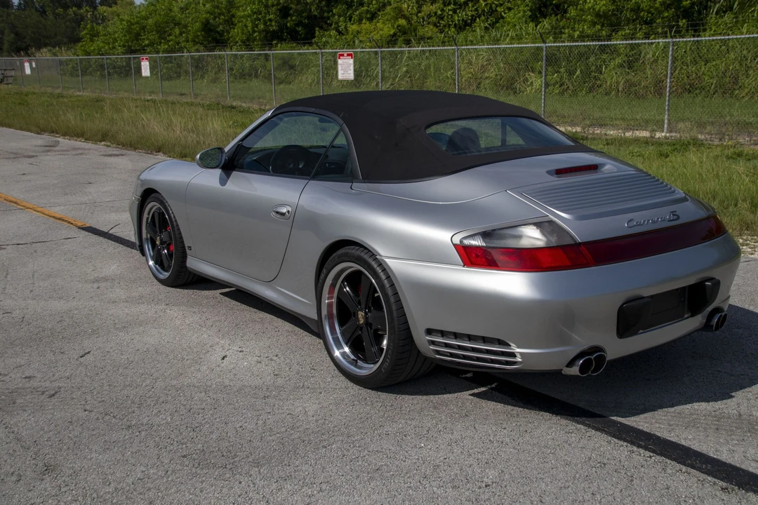 2004 Porsche 996 Carrera 4S - Image 21 of 31