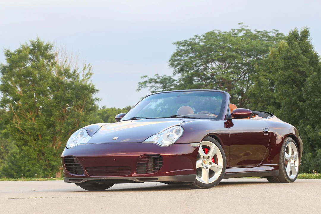 2004 Porsche 911 - Image 8 of 31