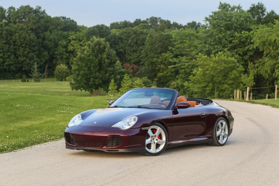 2004 Porsche 911 - Image 6 of 31