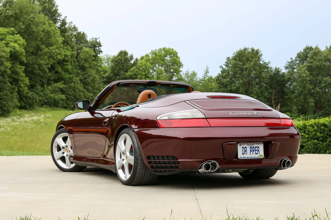2004 Porsche 911 - Image 29 of 31