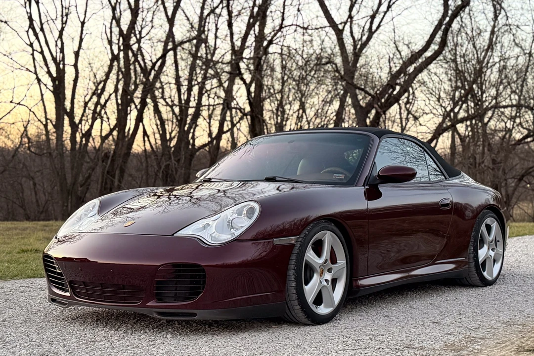 2004 Porsche 911 - Image 10 of 31