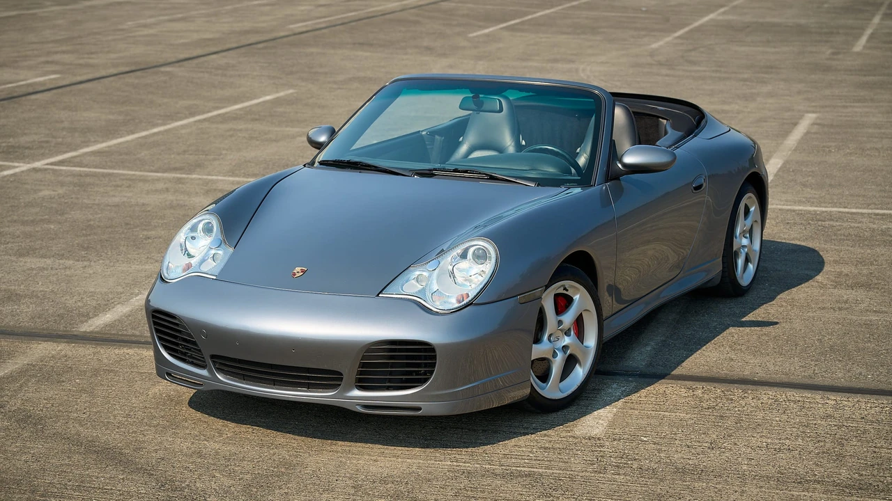 2004 Porsche 996 Carrera 4S - Image 2 of 31