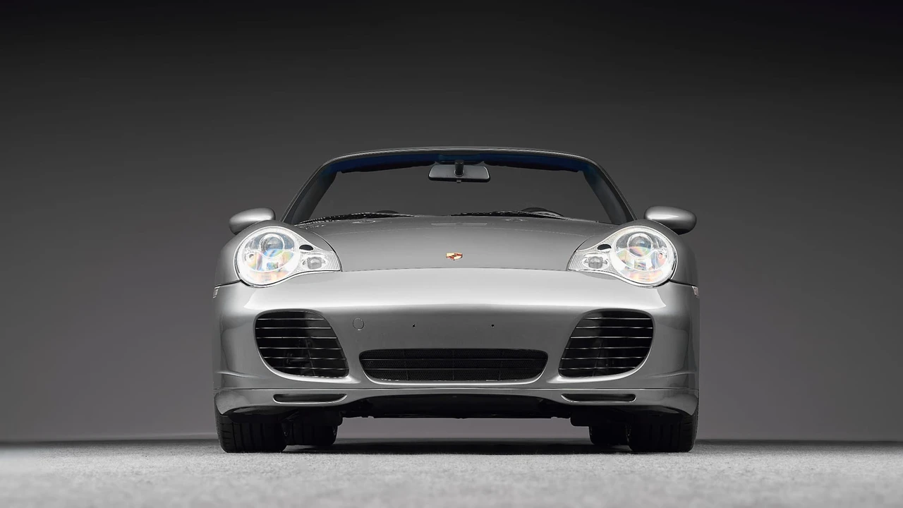2004 Porsche 996 Carrera 4S - Image 7 of 31