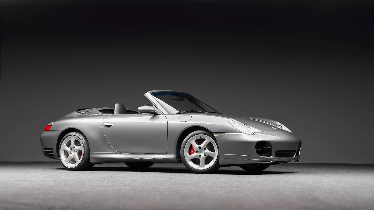 2004 Porsche 996 Carrera 4S - Image 9 of 31