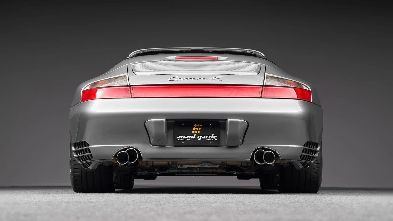 2004 Porsche 996 Carrera 4S - Image 15 of 31