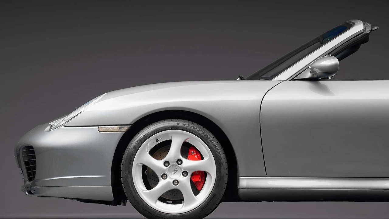 2004 Porsche 996 Carrera 4S - Image 20 of 31