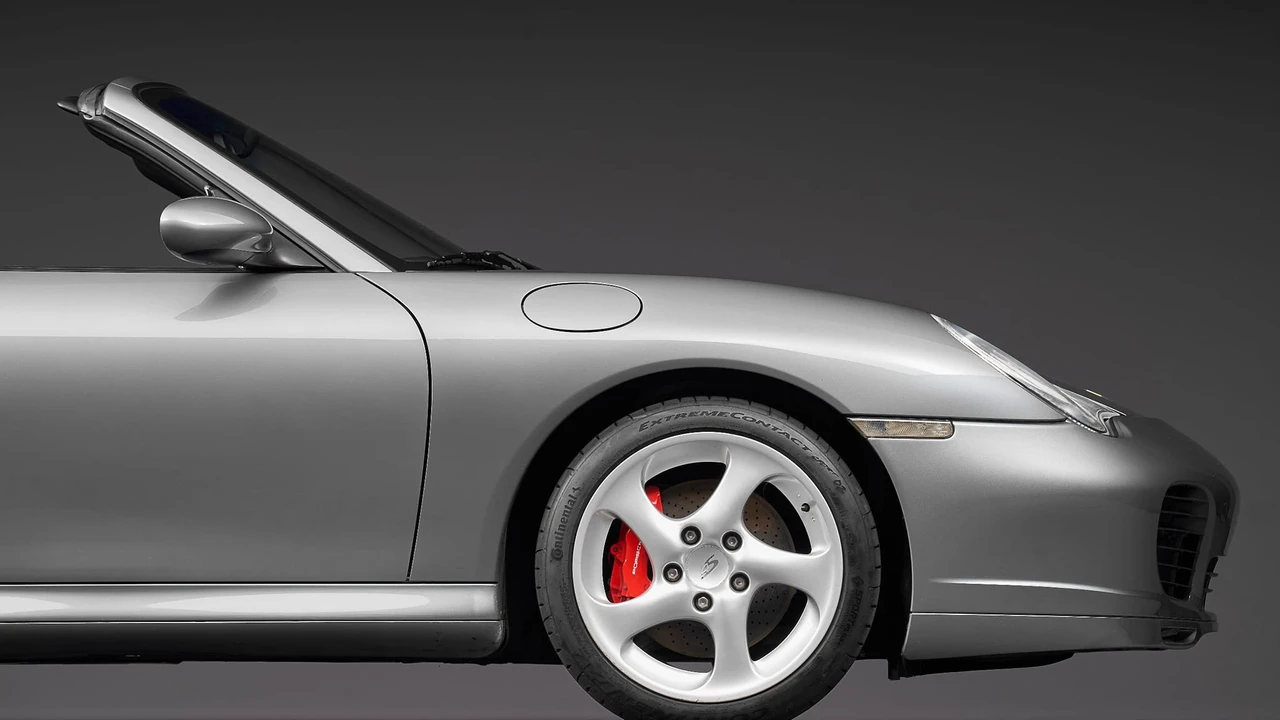 2004 Porsche 996 Carrera 4S - Image 21 of 31