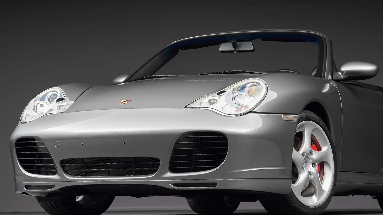 2004 Porsche 996 Carrera 4S - Image 25 of 31