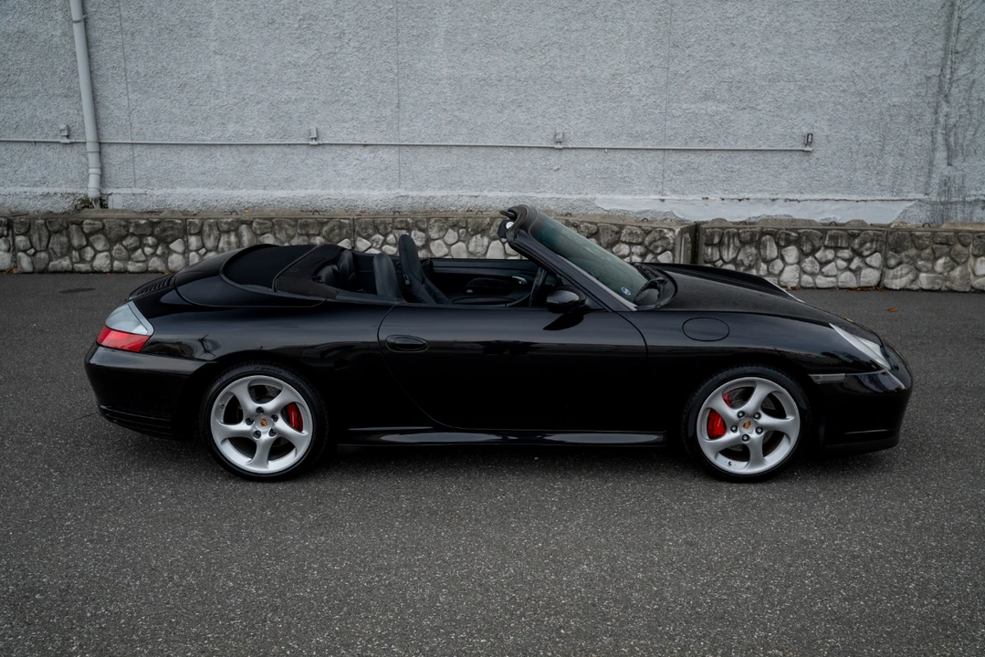 2004 Porsche 996 Carrera 4S - Image 23 of 31