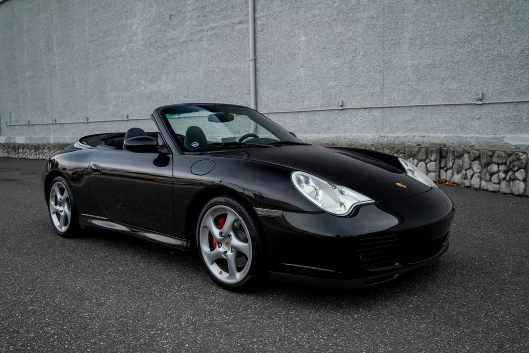 2004 Porsche 996 Carrera 4S - Image 25 of 31