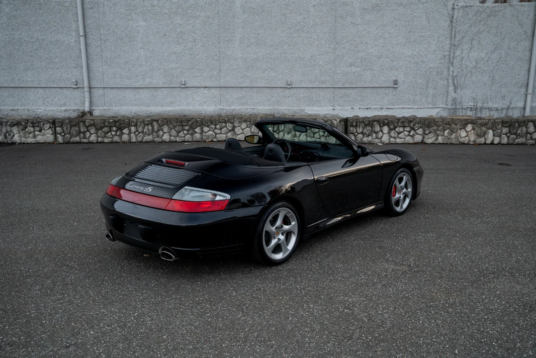 2004 Porsche 996 Carrera 4S - Image 15 of 31