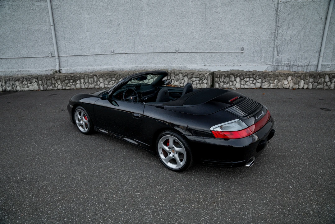 2004 Porsche 996 Carrera 4S - Image 9 of 31