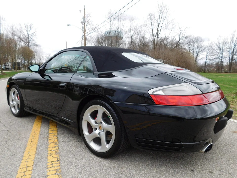 2004 Porsche 996 Carrera 4S - Image 18 of 31