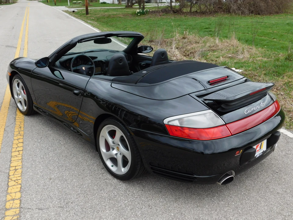 2004 Porsche 996 Carrera 4S - Image 12 of 31