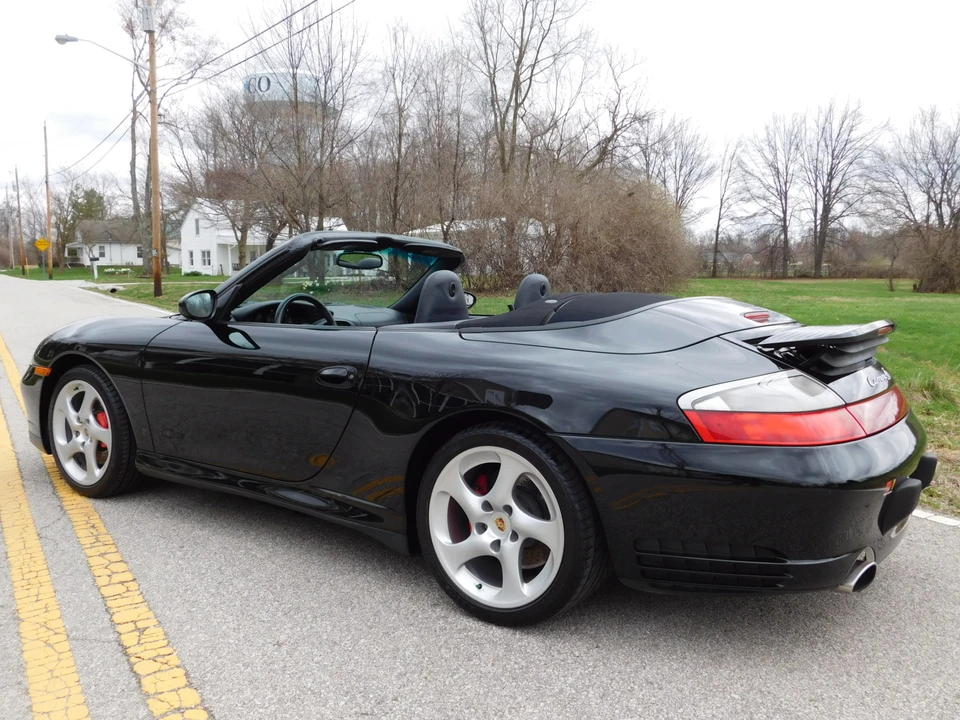 2004 Porsche 996 Carrera 4S - Image 13 of 31