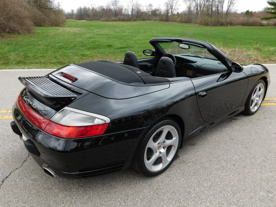 2004 Porsche 996 Carrera 4S - Image 9 of 31