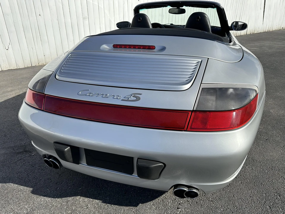 2004 Porsche 996 Carrera 4S - Image 24 of 31