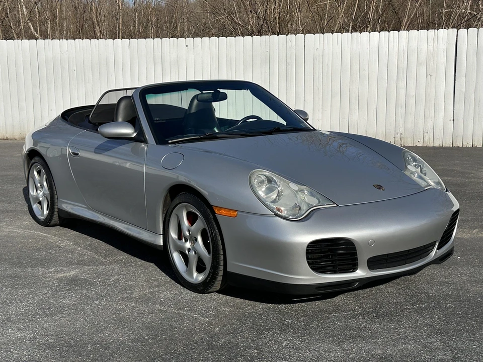 2004 Porsche 996 Carrera 4S - Image 10 of 31
