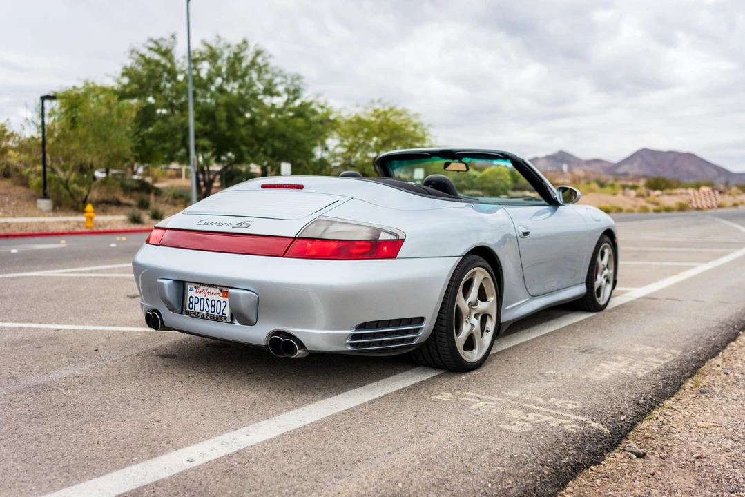 2004 Porsche 996 Carrera 4S - Image 10 of 31