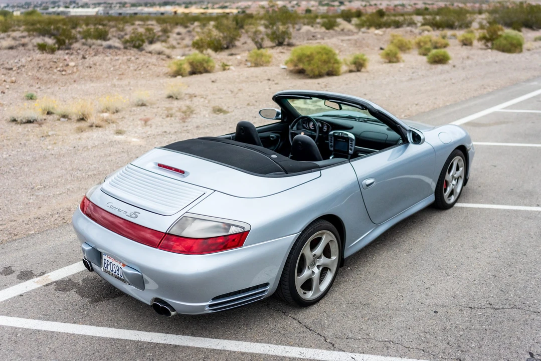 2004 Porsche 996 Carrera 4S - Image 9 of 31
