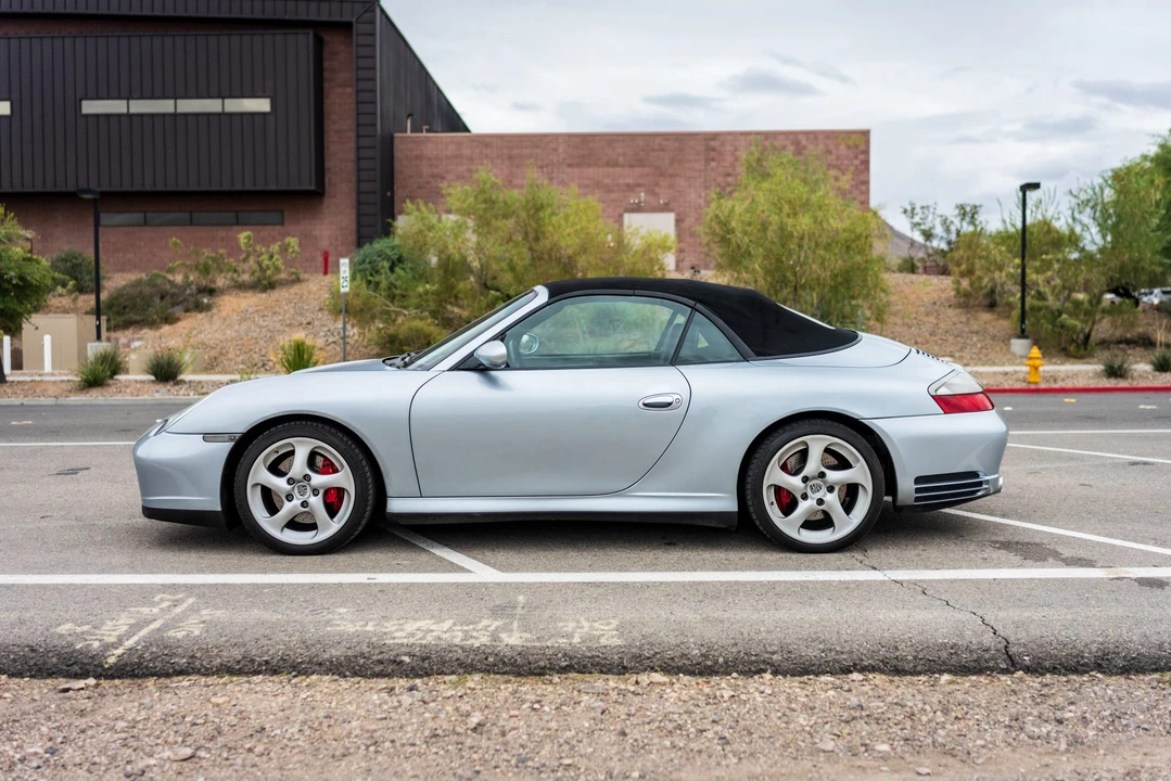 2004 Porsche 996 Carrera 4S - Image 16 of 31