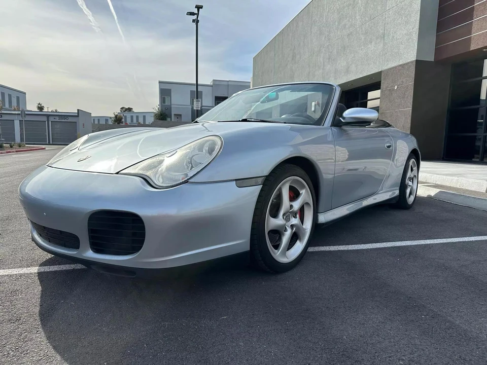2004 Porsche 996 Carrera 4S - Image 23 of 31