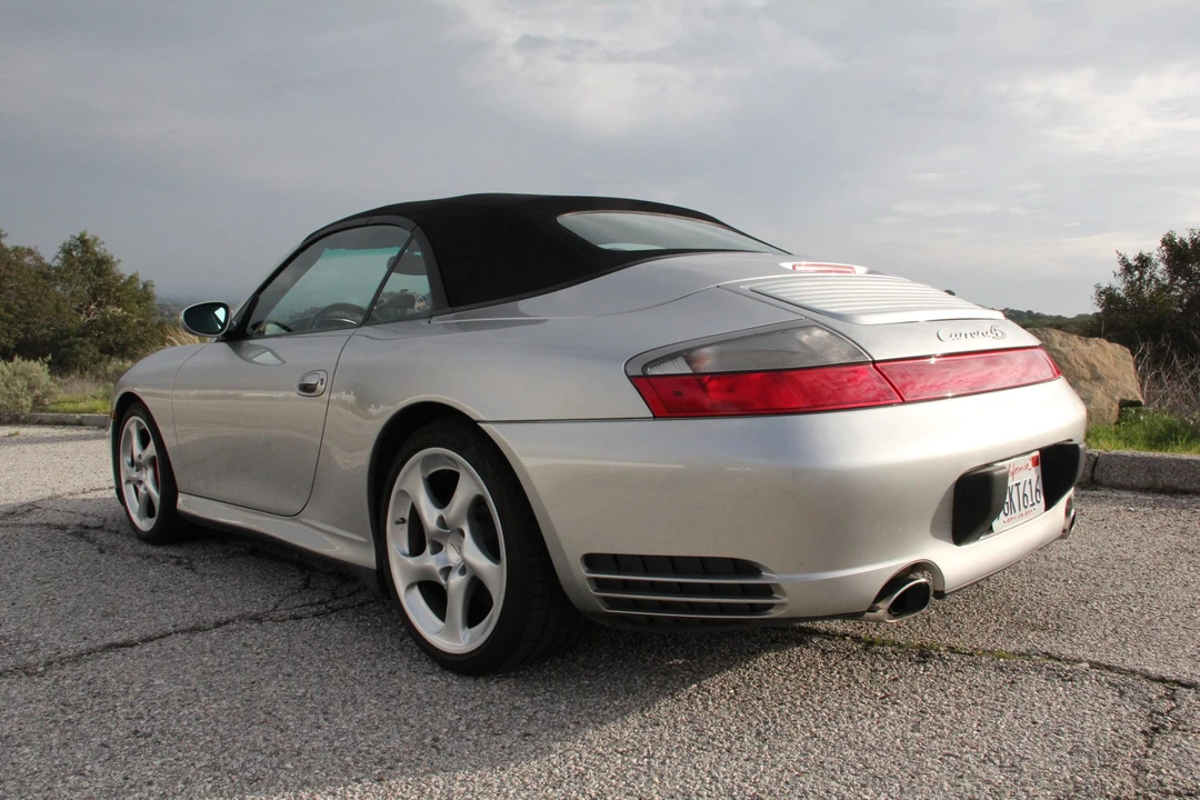 2004 Porsche 996 Carrera 4S - Image 26 of 31