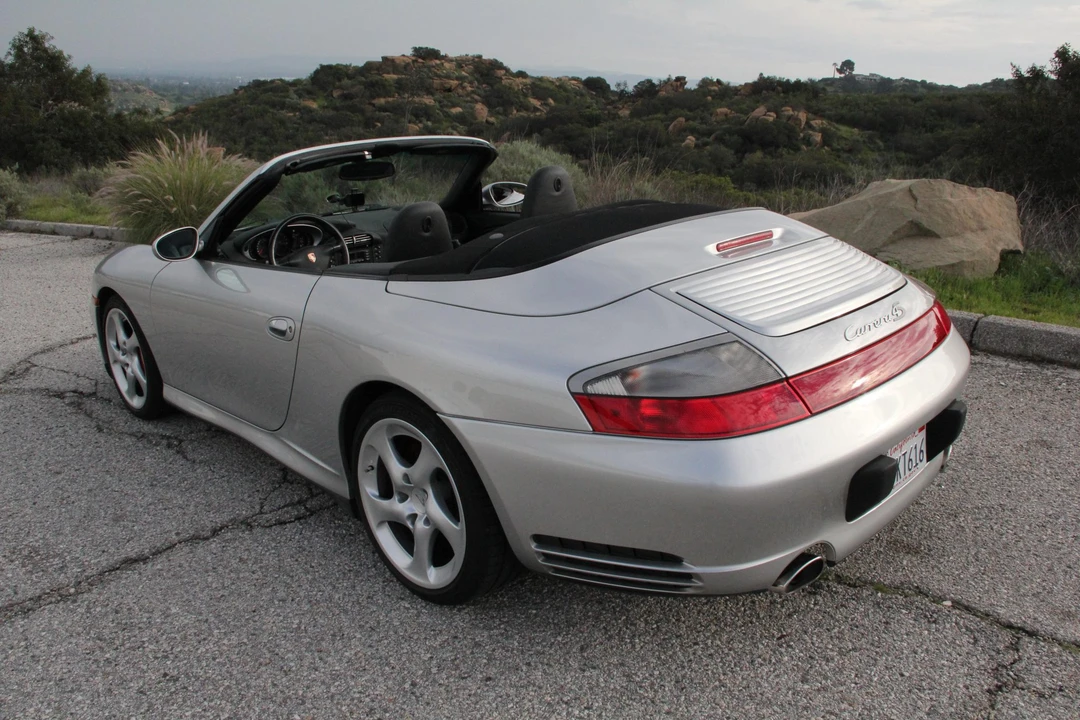 2004 Porsche 996 Carrera 4S - Image 19 of 31