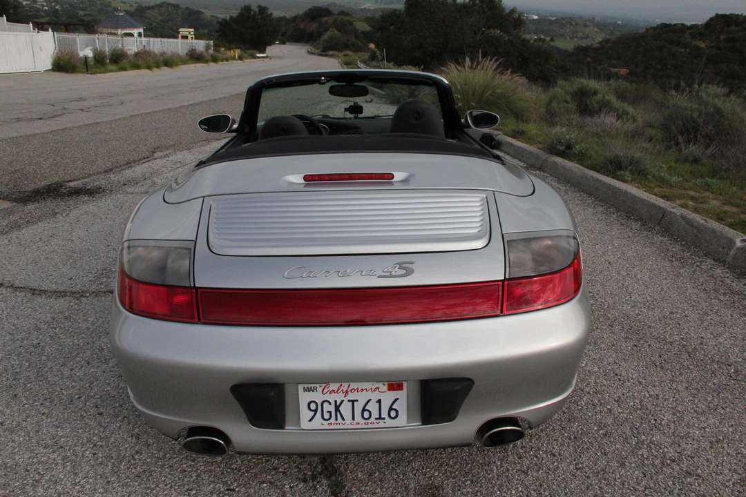 2004 Porsche 996 Carrera 4S - Image 17 of 31